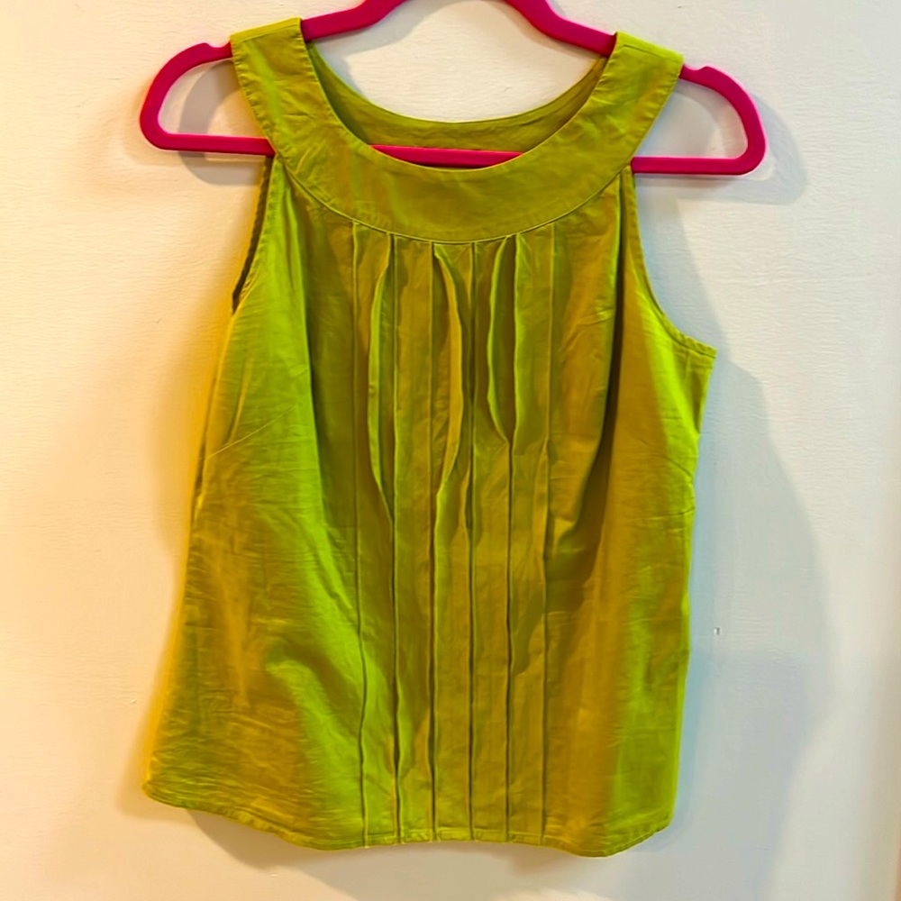 Merona Lime Green Pleated Front Tank Top Size Small 💯 Cotton Scoop Neck